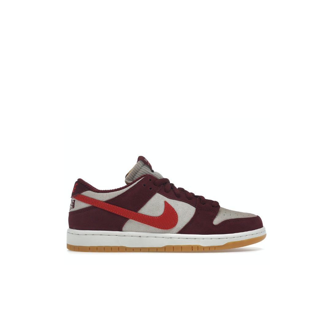 Nike SB Dunk Low Skate wie ein Mädchen 