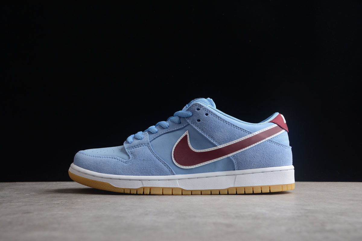 Nike SB Dunk Low Philadelphia Phillies 