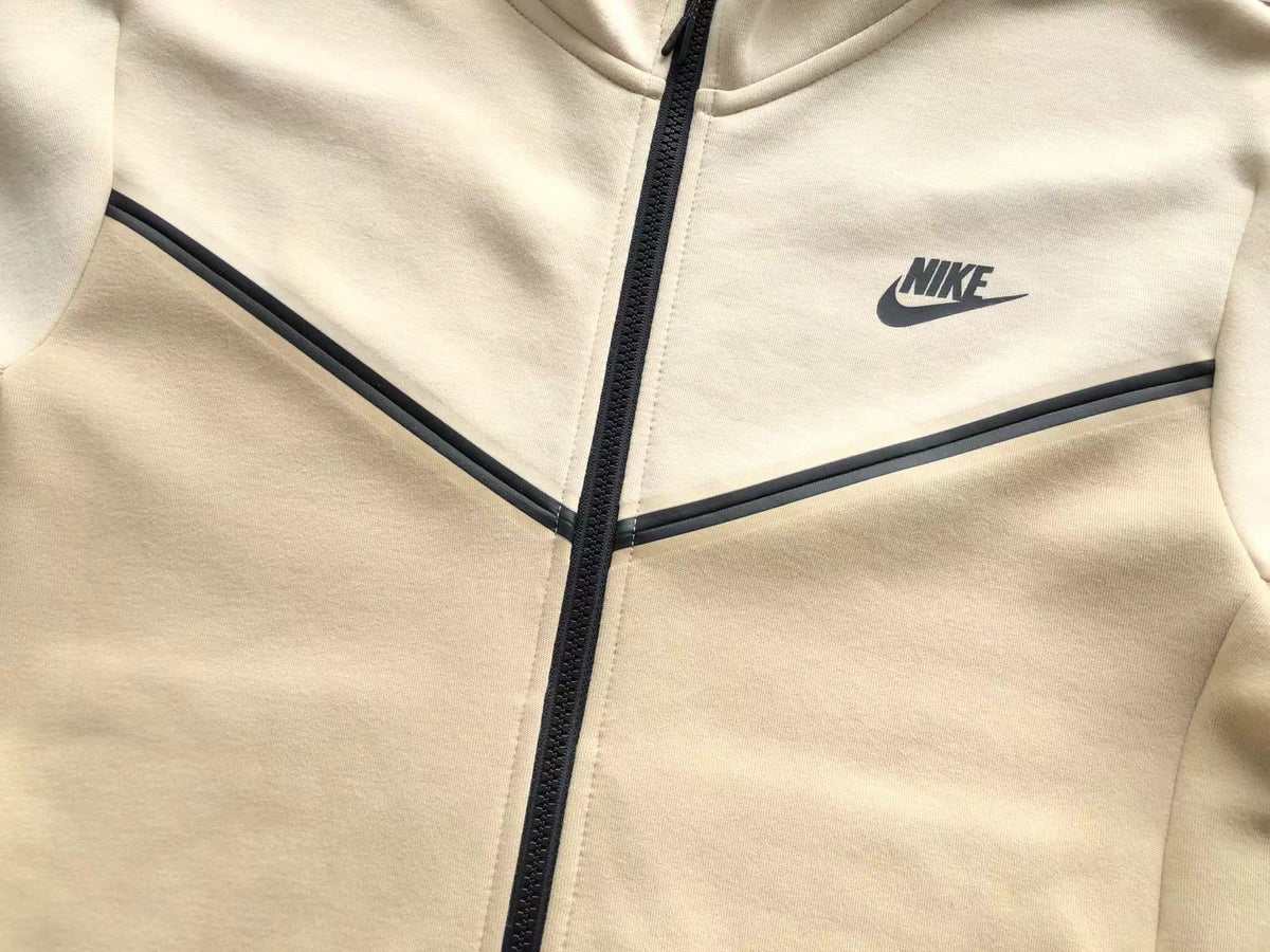 Tuta Nike Sportswear Techfleece 