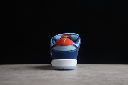 Perché così triste? x Nike SB Dunk Low The Predatory Bird