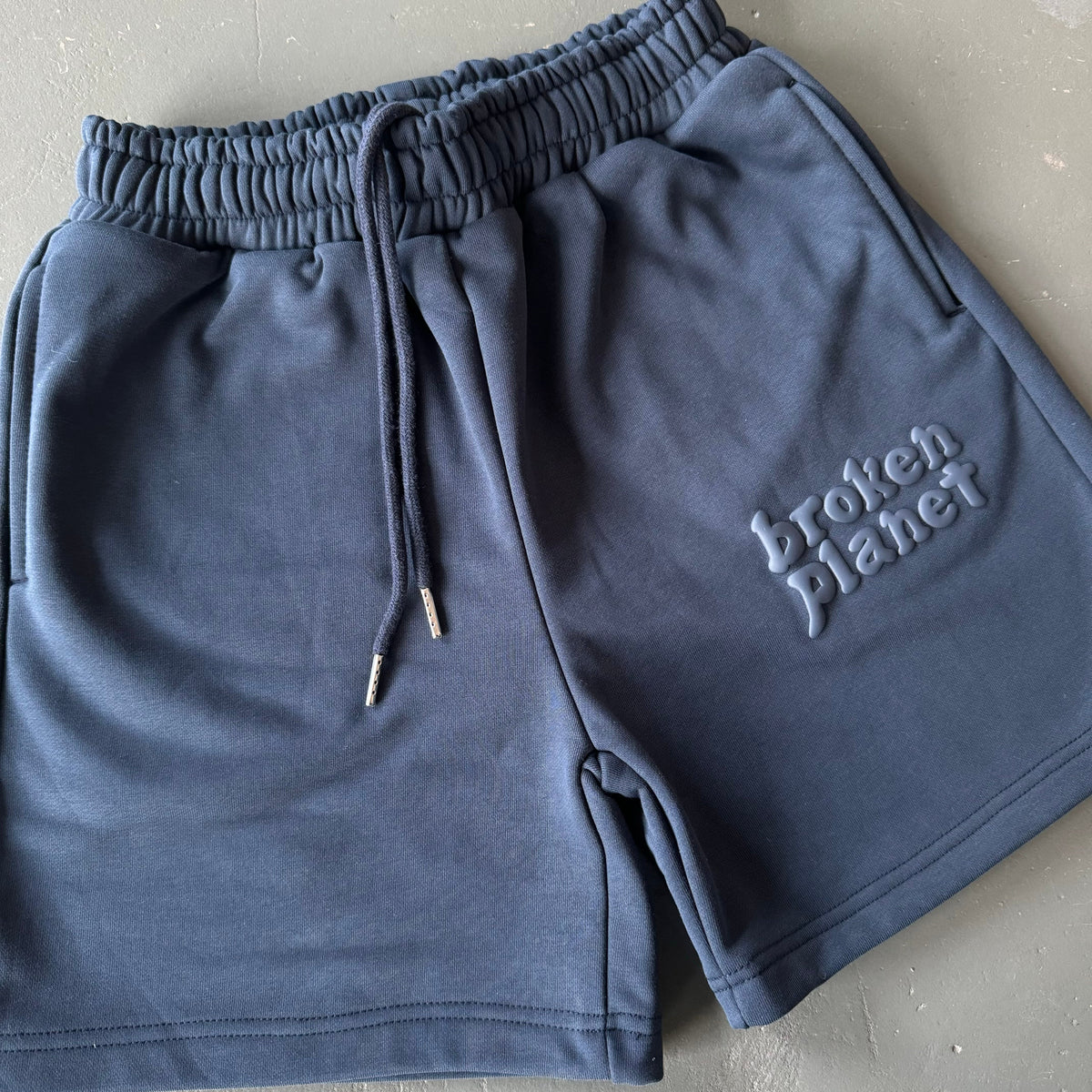 Pantaloncini Broken Planet 