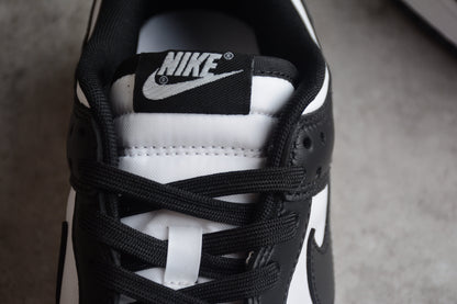 Nike Dunk Low Schwarzer Panda 
