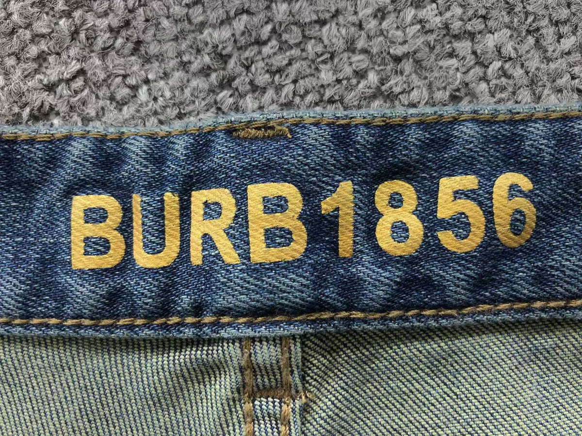 Burberry-Hosen