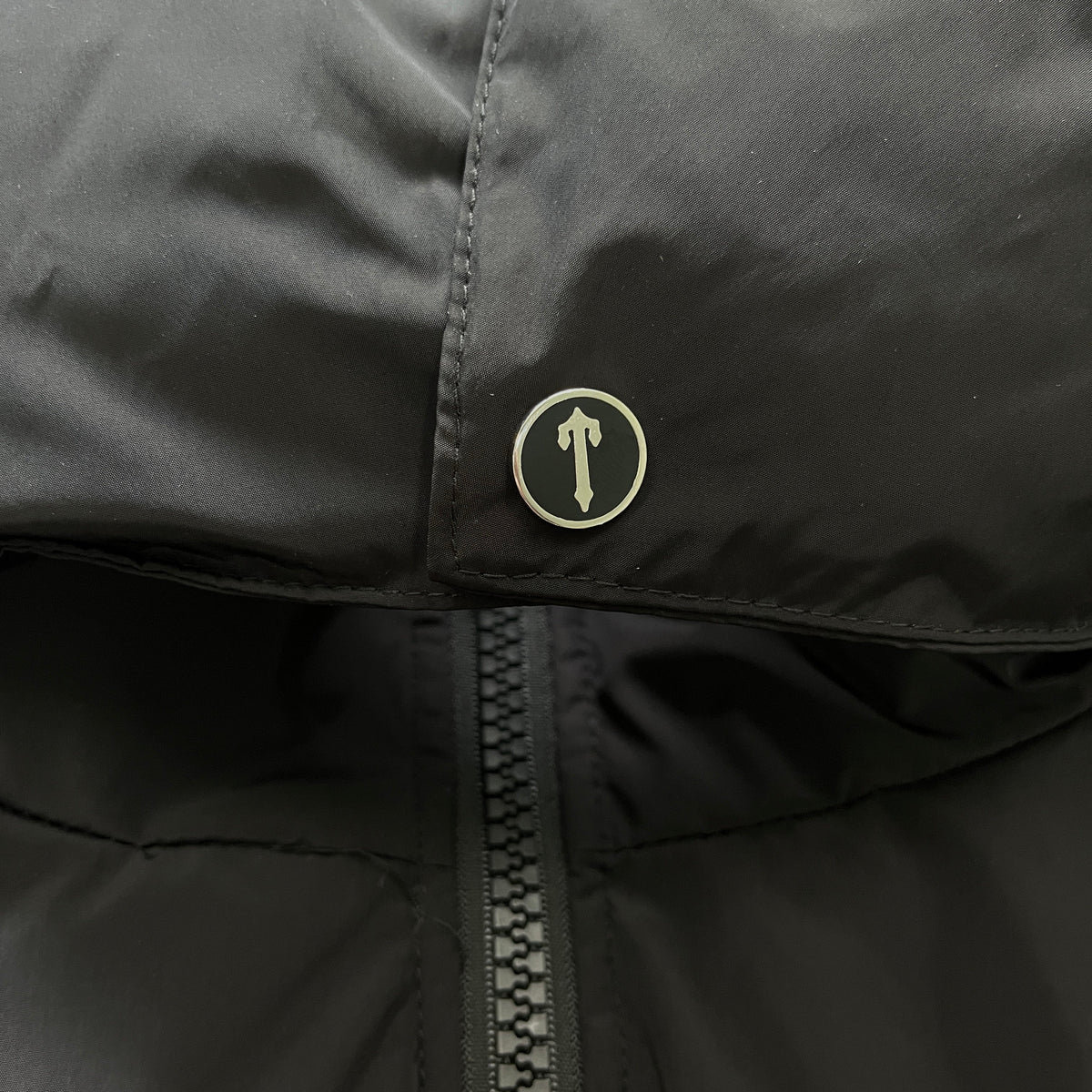 Trapstar Pufferjacke mit abnehmbarer Kapuze 