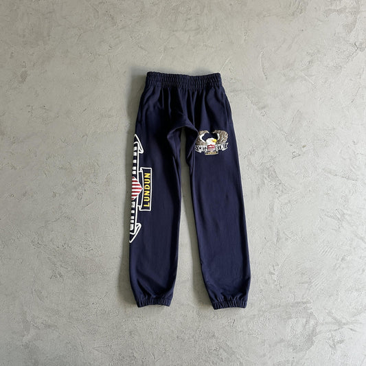 Corteiz Hose mit dreidimensionalem Adler-Print