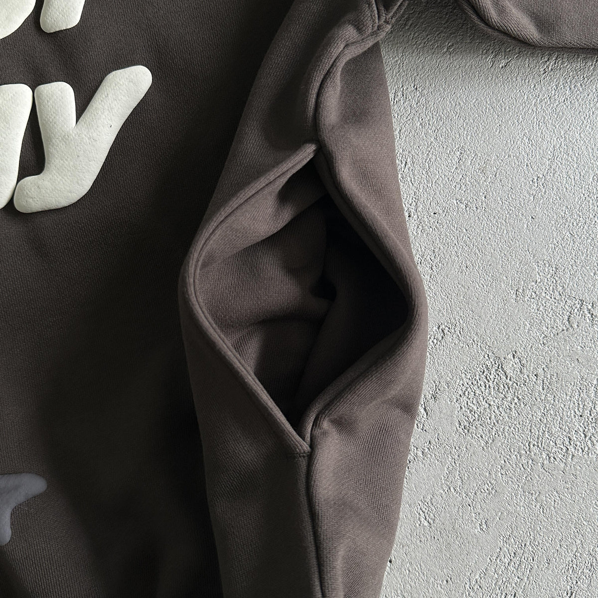 Broken Planet Energieverschiebung Hoodie 