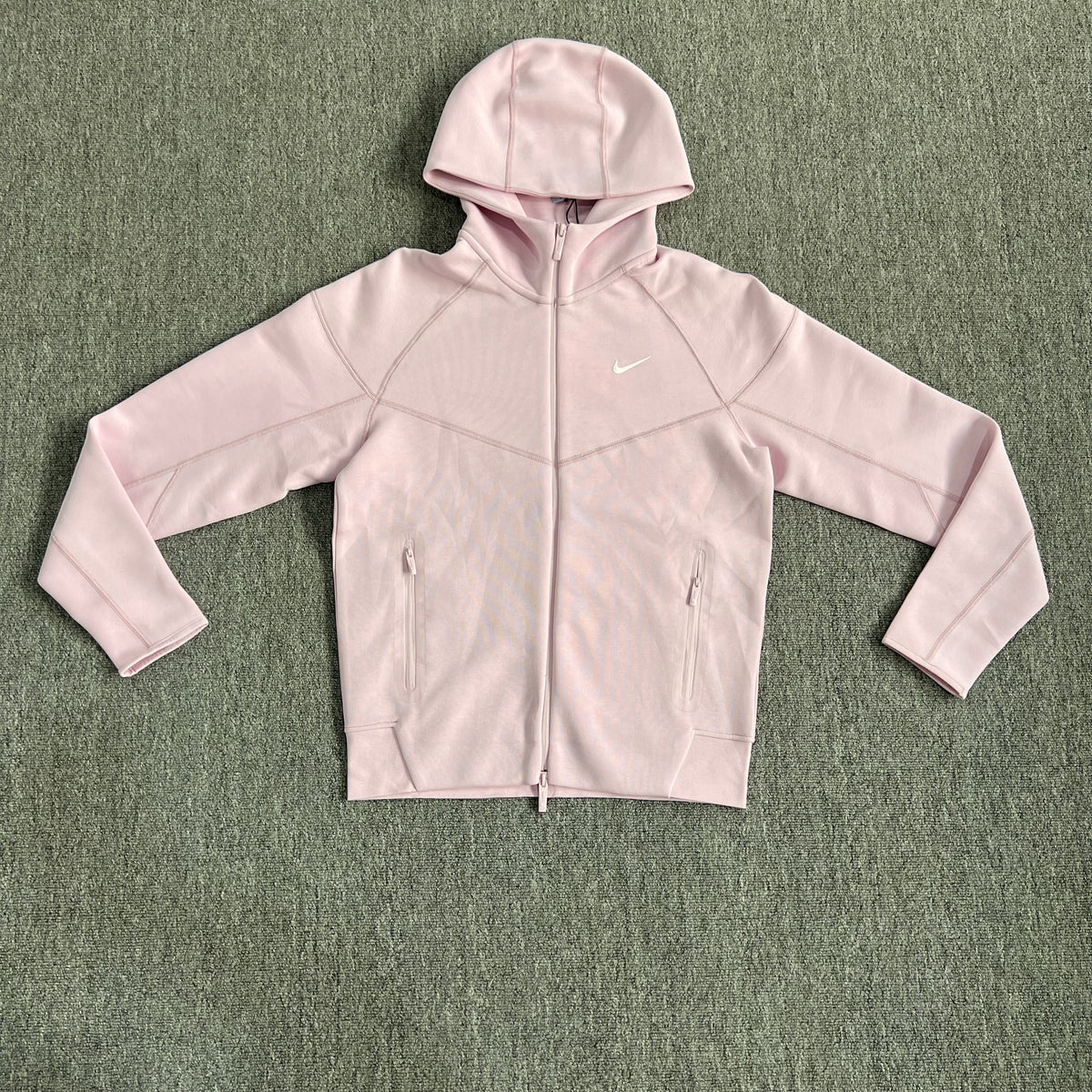 Nike x Nocta Techfleece rosa