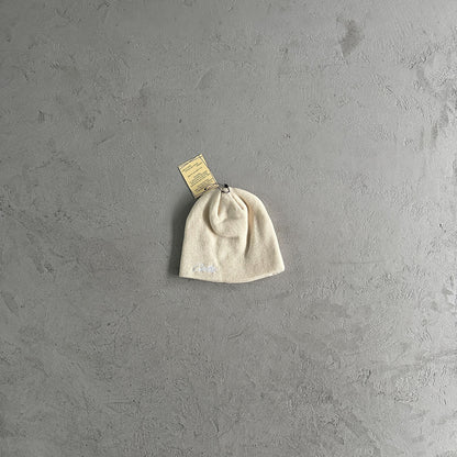 Cappello freddo ricamato lateralmente Corteiz