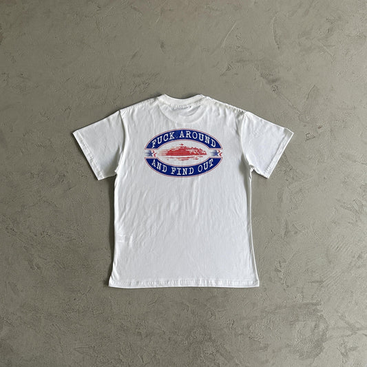 Corteiz T-Shirt Fuck Around und finden Sie heraus 