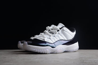 Air Jordan 11 Low "Pasqua" 