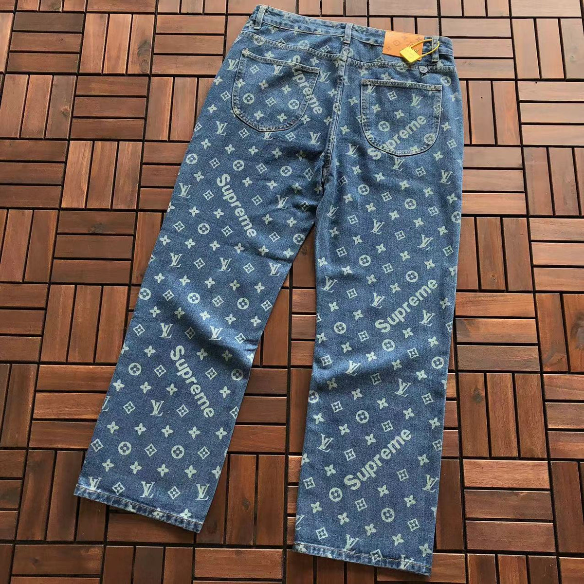 Supreme x Louis Vuitton 5-Pocket-Jeans aus Jacquard-Denim