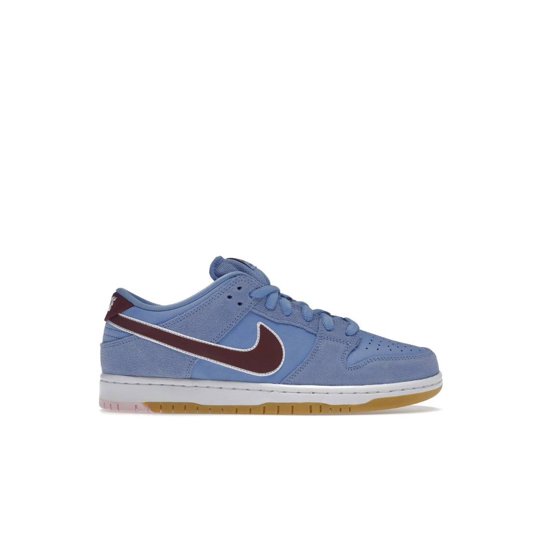 Nike SB Dunk Low Philadelphia Phillies 