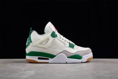 Nike Air Jordan 4 Pine Green Türkis