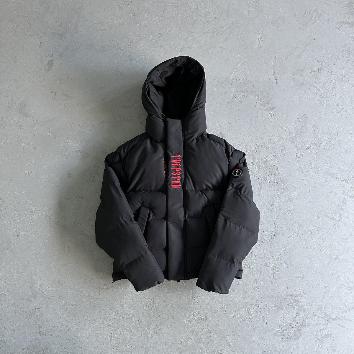 Giacca imbottita con cappuccio Trapstar Decoded 2.0 Nero / Infrarosso 