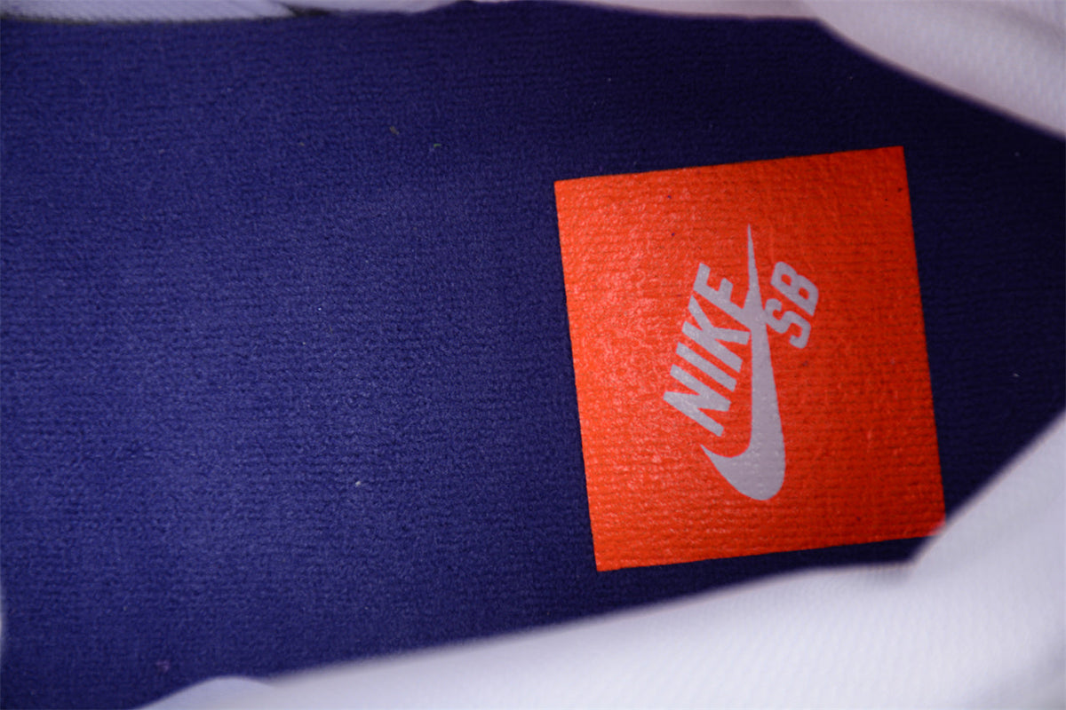Nike SB Dunk Low Pro ISO Orange Label Court Lila 