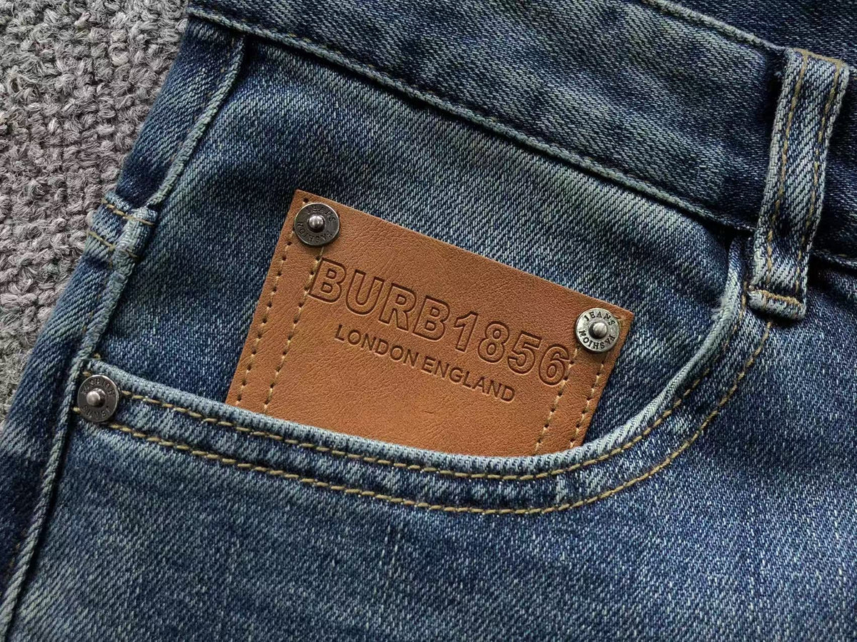 Burberry-Hosen
