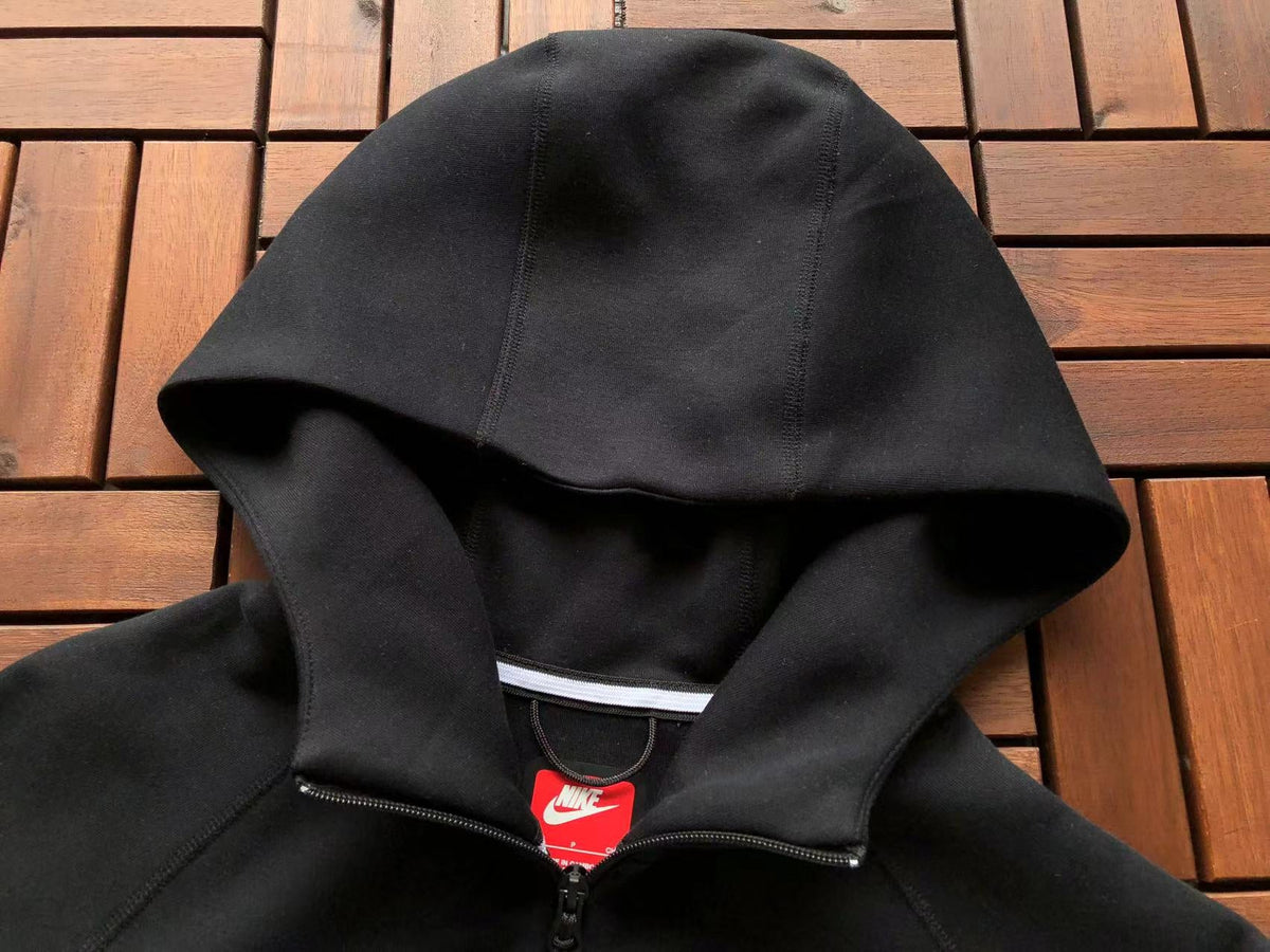Tuta Nike Techfleece Nuova Stagione