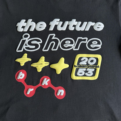 Broken Planet: Die Zukunft ist hier T-Shirt 