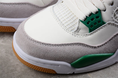 Nike Air Jordan 4 Pine Green Türkis