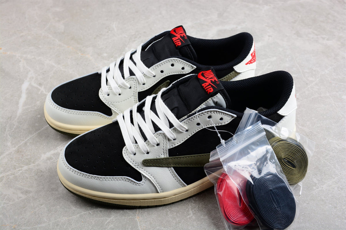 Air Jordan 1 Retro Low OG SP Travis Scott Oliva