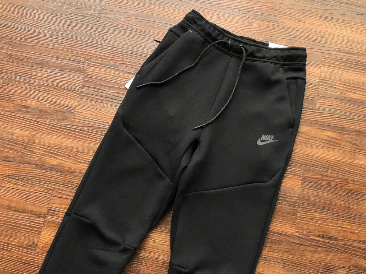 Tuta Nike Sportswear Techfleece