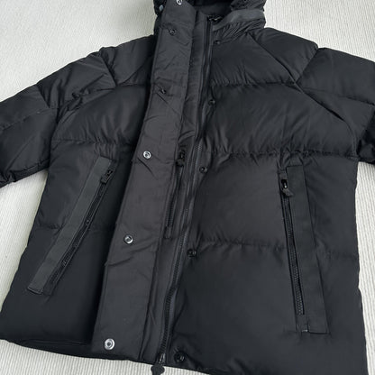 Synaworld Puffer Schwarz