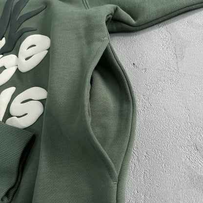 Hoodie mit Weltraumpfaden von Broken Planet 
