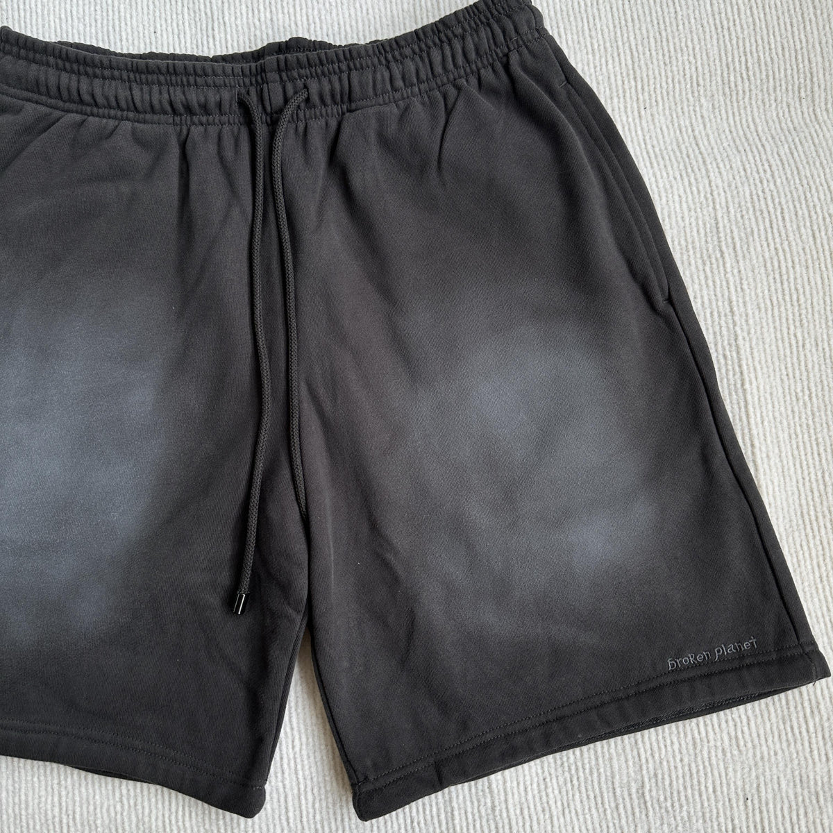 Pantaloncini Broken Planet 