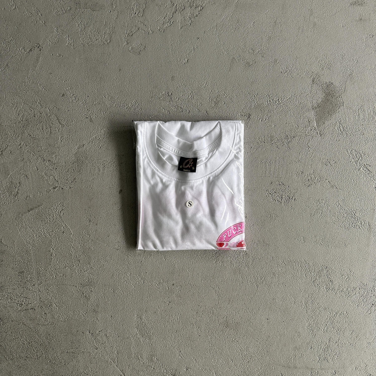 Corteiz T-Shirt Fuck Around und finden Sie heraus 