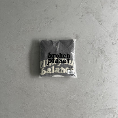 Felpa con cappuccio Broken Planet Find Your Balance 