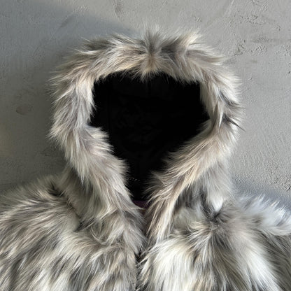 Corteiz Pelzjacke mit Kapuze