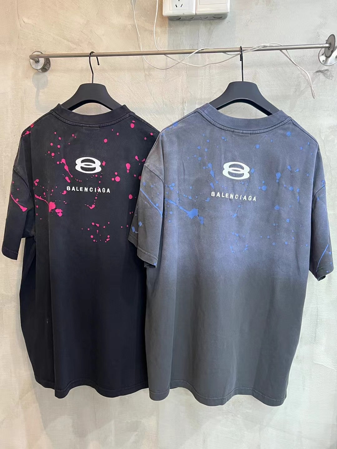 Balenciaga T-Shirt 4+