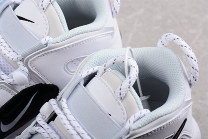 Nike Air More Uptempo "Copia e incolla" bianche
