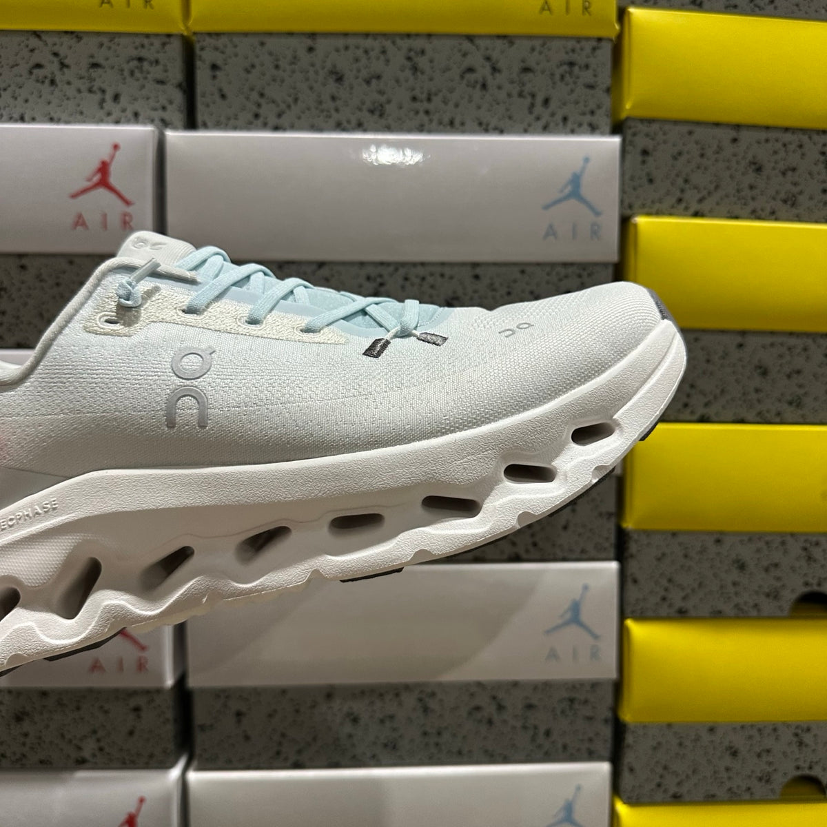O/N Cloud