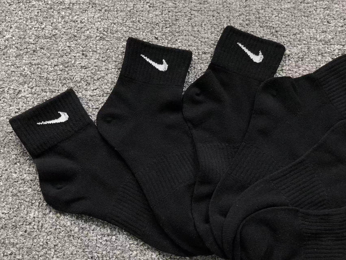 N1K Socks
