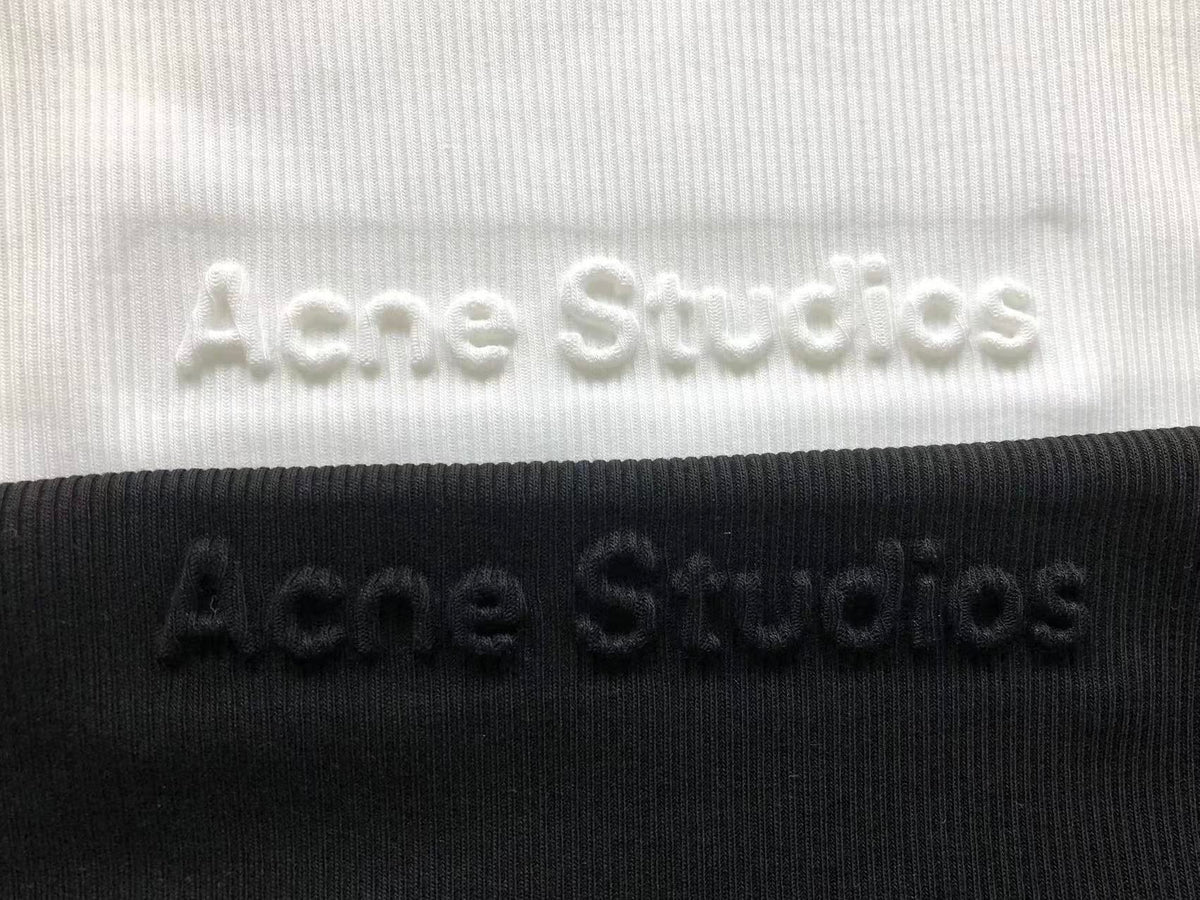 AcneStdios Tshirt Female