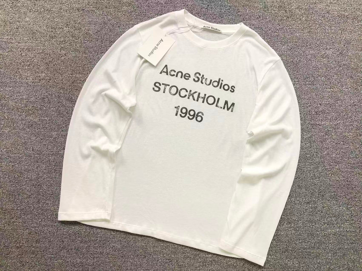 AcneStdios Tshirt Female