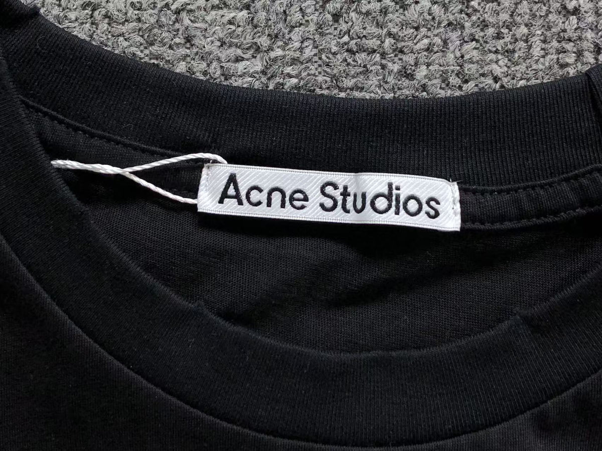 AcneStdios Tshirt