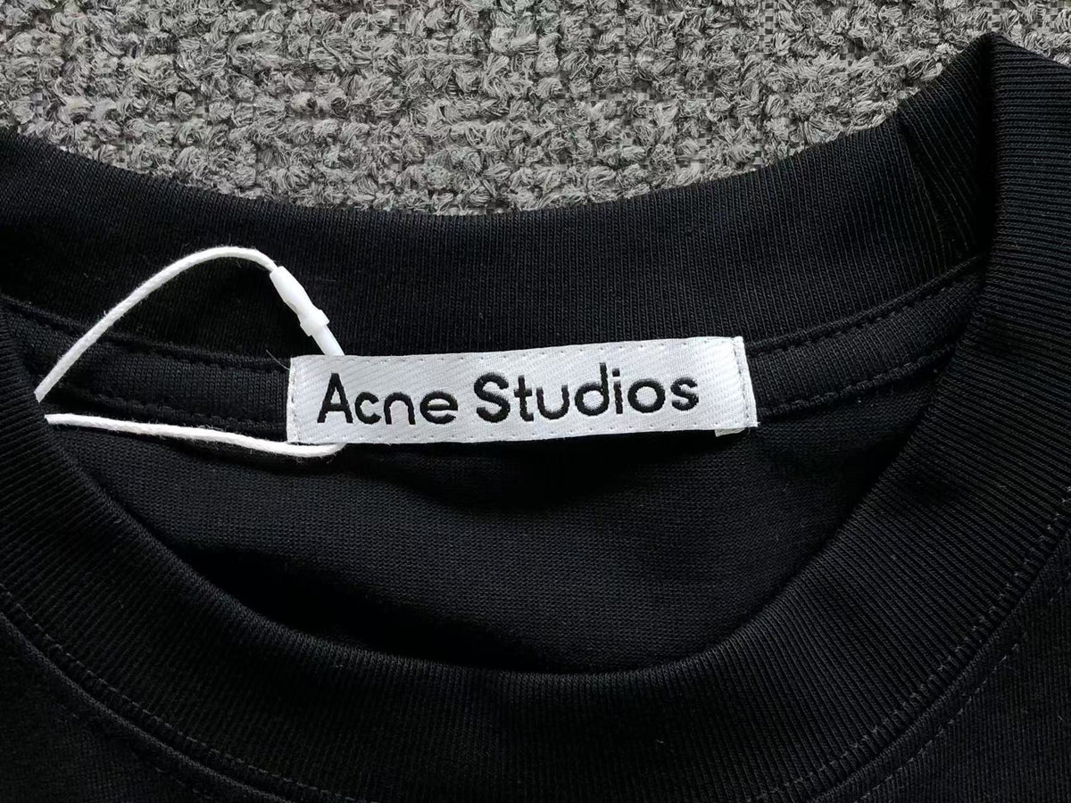 AcneStdios Tshirt