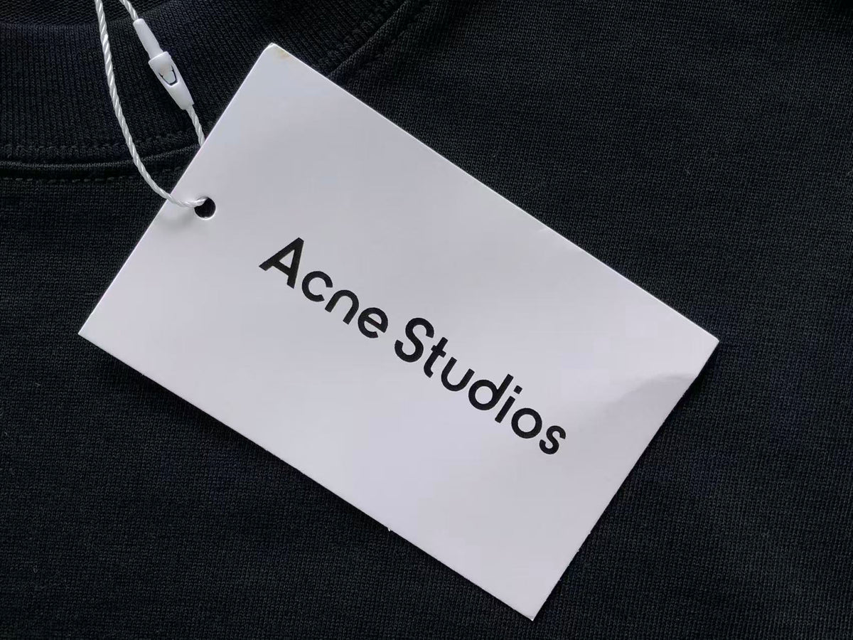 AcneStdios Tshirt
