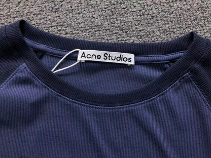 AcneStdios Longsleeve Female