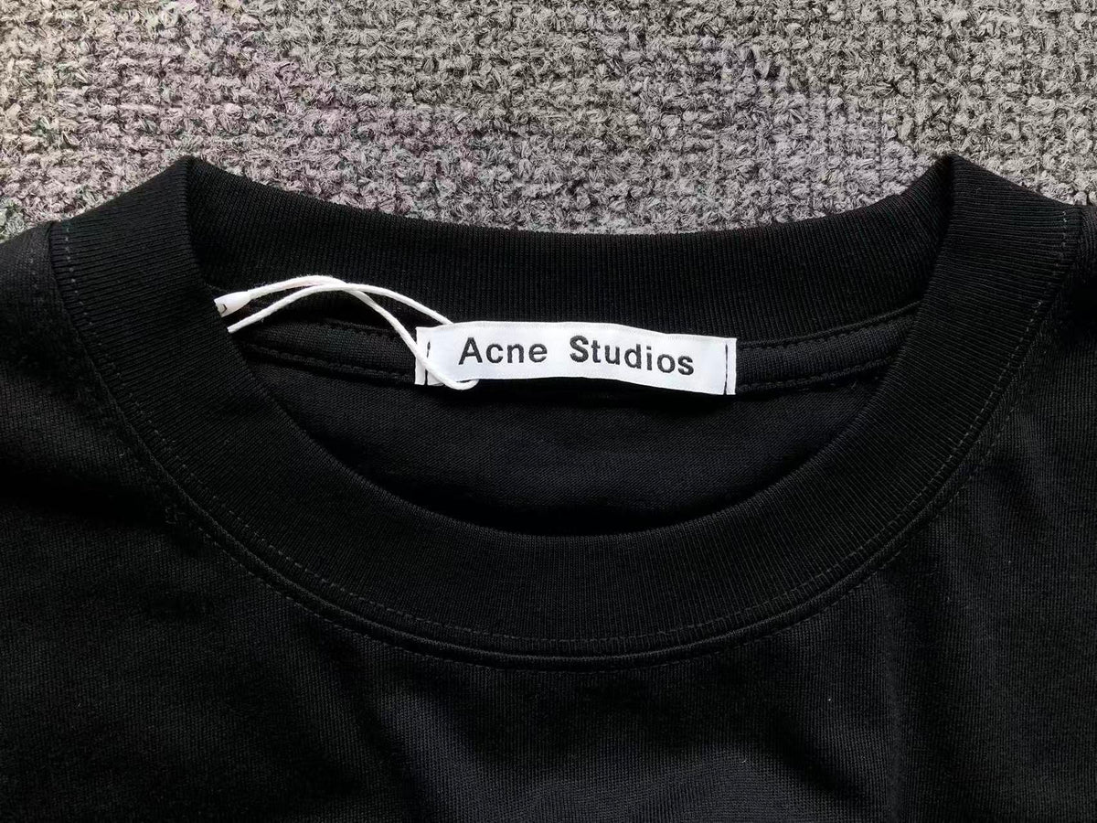 AcneStdios Tshirt
