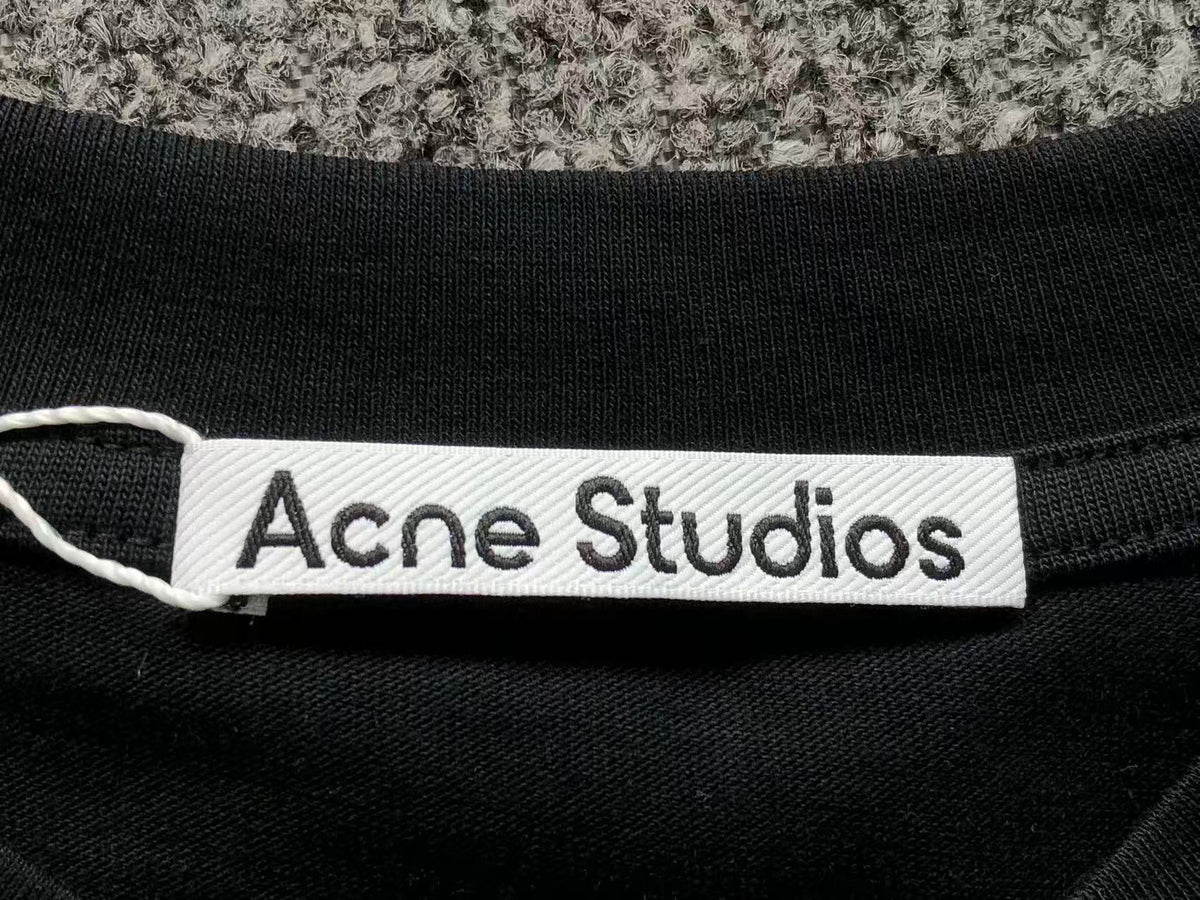 AcneStdios Tshirt