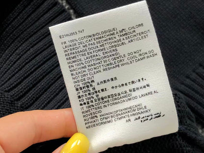 Am1 Sweater