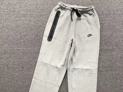 N1K Pants & Hoodie