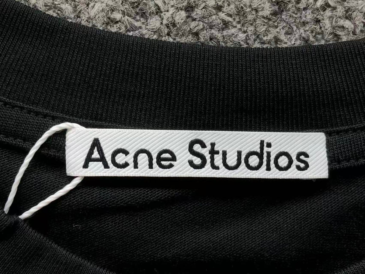AcneStdios Tshirt