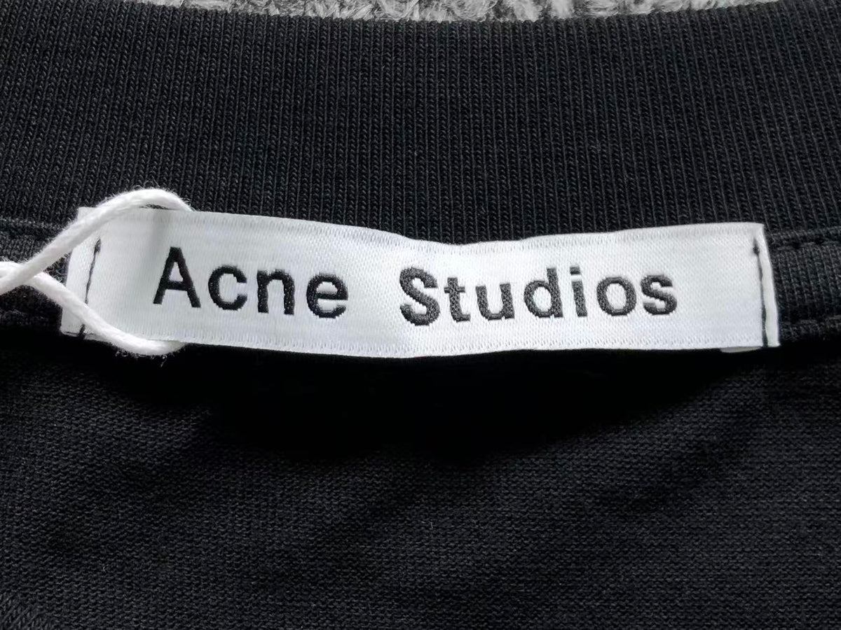 AcneStdios Tshirt