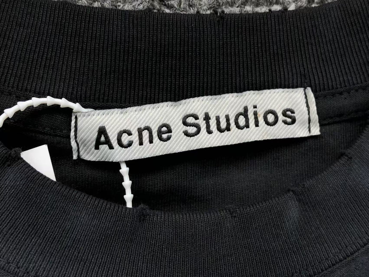 AcneStdios Tshirt