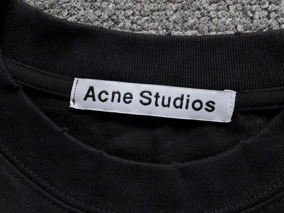 AcneStdios Tshirt