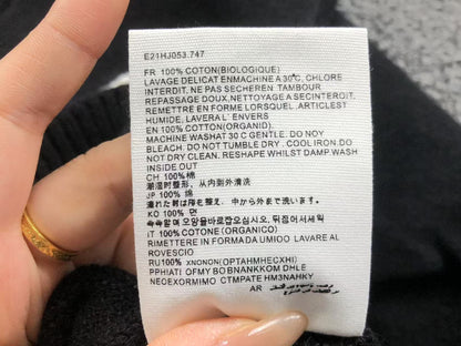 Am1 Sweater